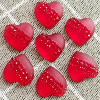 20pcs 20 мм САМ червено във формата на сърце смола, кристали и сватбени аксесоари бележки подарък смола бормашина