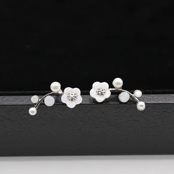 Нови Модни обеци с кристали за жени Перлени Дамски обеци-карамфил от миди с перлата на цвете Женски
