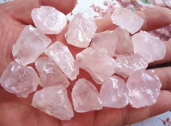 естествен розов кварц кристал руда енергиен камък на камък на любовта розов кристал фън шуй каменна декорация на едро 100 г/лот