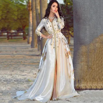 Елегантен Марокански Кафтан Вечерни рокли с Бродерия Апликации на Дантела Дълга Вечерна дрехи с дълъг ръкав Арабското вечерна рокля за бала Сплит