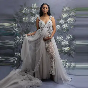Сребърни рокли за бременни с V-образно деколте Без ръкави с бретельками Флорални апликации от мъниста Лигавицата на Дълга Поредица Тюл Фотосесията за бременни