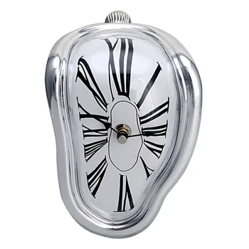 В продажба Творчески Стенни Часовници е На Рафта С Нередовни Деформация, Плавящиеся Часовници За Подарък на Приятел на Семейството за часа