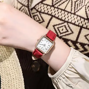 Квадратен циферблат Светещи Дамски часовник с Каишка от изкуствена кожа Кварцов часовник Цифров Часовник за офиса